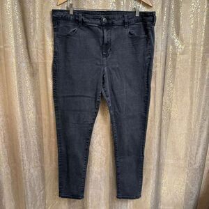 American Eagle Black Next Level Stretch High Rise Skinny Jeans Size 20